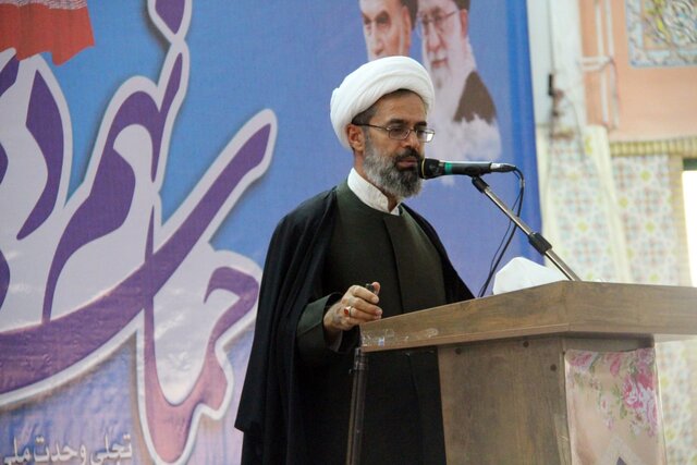 مکتب شهید سلیمانی می تواند احیا کننده ملتها باشد مکتب شهید سلیمانی می تواند احیا کننده ملتها باشد