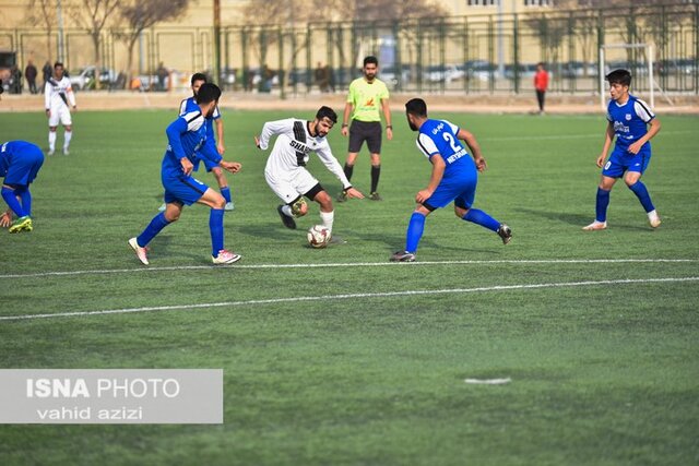 دیدار تیم های فوتبال شاهین خراسان شمالی
و خیام بتن نیشابور