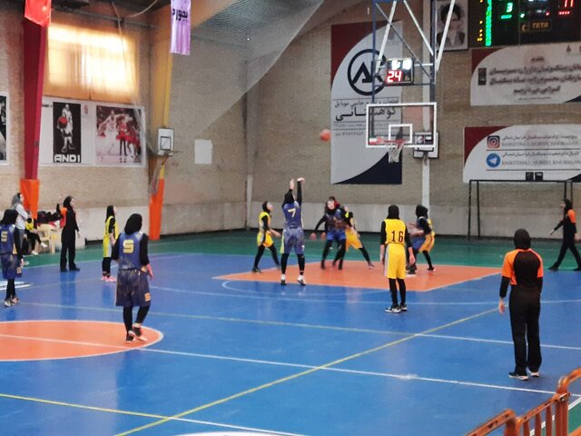 شکست تیم بسکتبال زربام پارت خراسان شمالی مقابل خانه بسکتبال نیشابور شکست تیم بسکتبال زربام پارت خراسان شمالی مقابل خانه بسکتبال نیشابور