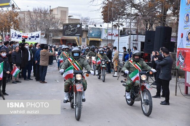 زنگ انقلاب در خراسان شمالی به صدا در آمد/ آغاز دهه مبارک فجر