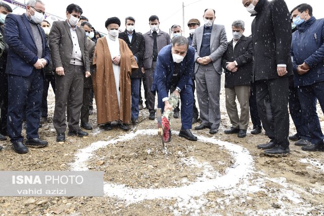 سفر استاندار خراسان شمالی به اسفراین و افتتاح پروژه های دهه فجر