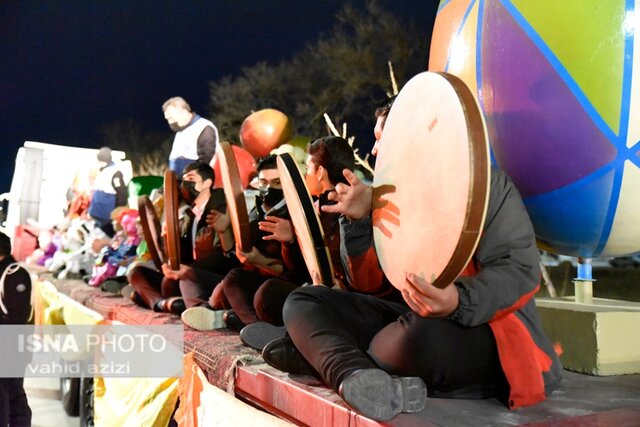 استقبال بهار با کارناوال گل در بجنورد