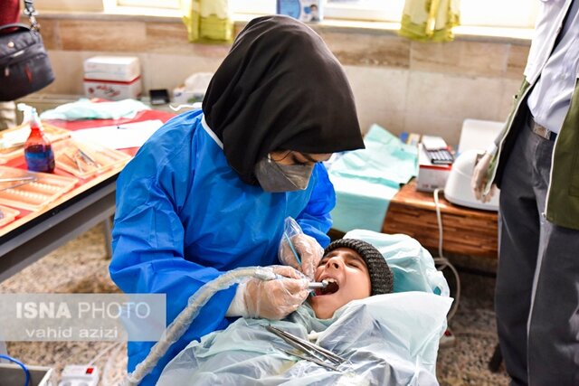 ارائه خدمات دندانپزشکی به دانش آموزان مناطق کم برخوردار خراسان شمالی ارائه خدمات دندانپزشکی به دانش آموزان مناطق کم برخوردار خراسان شمالی