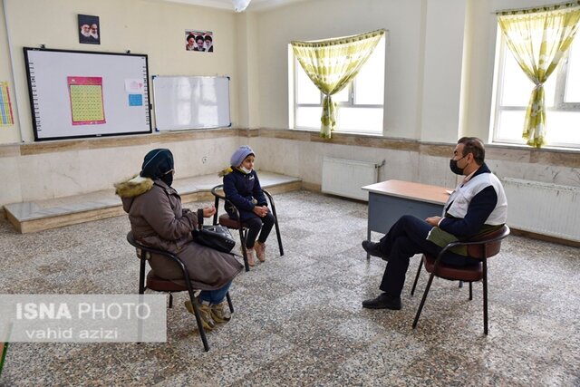 ارائه خدمات دندانپزشکی ویژه دانش آموزان مناطق کم برخوردار خراسان شمالی