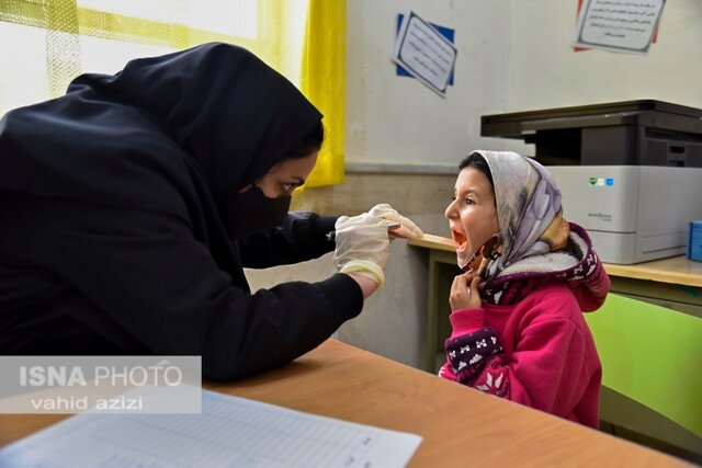 ارائه خدمات دندانپزشکی ویژه دانش آموزان مناطق کم برخوردار خراسان شمالی