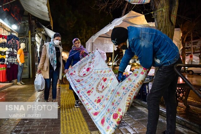 چند قدم در بازار شب عید بجنورد