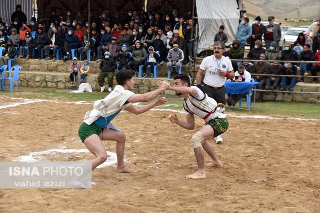 مسابقات کشتی با چوخه شرق کشور در مانه و سملقان
