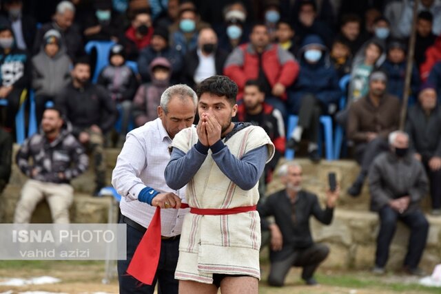 مسابقات کشتی با چوخه شرق کشور در مانه و سملقان