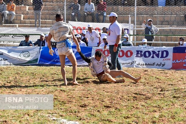 مسابقات قهرمانی کشتی با چوخه کشور در اسفراین