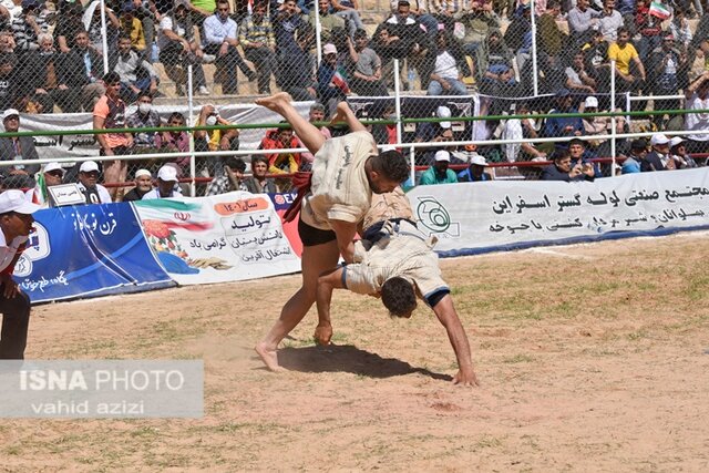 مسابقات قهرمانی کشتی با چوخه کشور در اسفراین