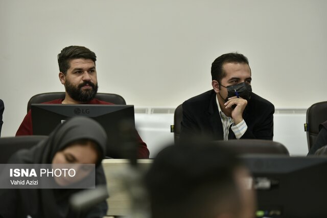 نشست خبری وحیدی نماینده مردم ۵ شهرستان خراسان شمالی در مجلس شورای اسلامی