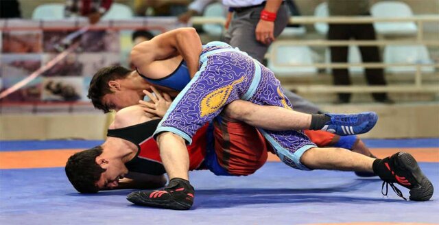 یک مدال طلا و یک برنز حاصل تلاش پهلوانان خراسان شمالی در مسابقات انتخابی تیم ملی کشتی پهلوانی