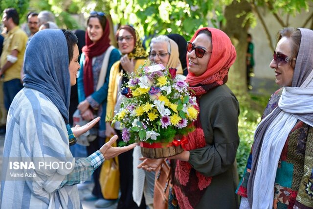 استقبال مردم و ورزشکاران از نخستین بانوی فاتح اورست خراسان شمالی
