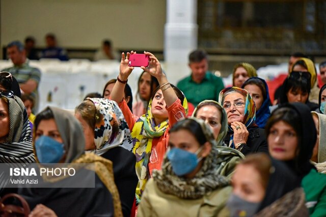 استقبال مردم و ورزشکاران از نخستین بانوی فاتح اورست خراسان شمالی