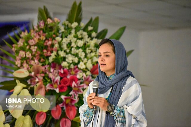 استقبال مردم و ورزشکاران از نخستین بانوی فاتح اورست خراسان شمالی