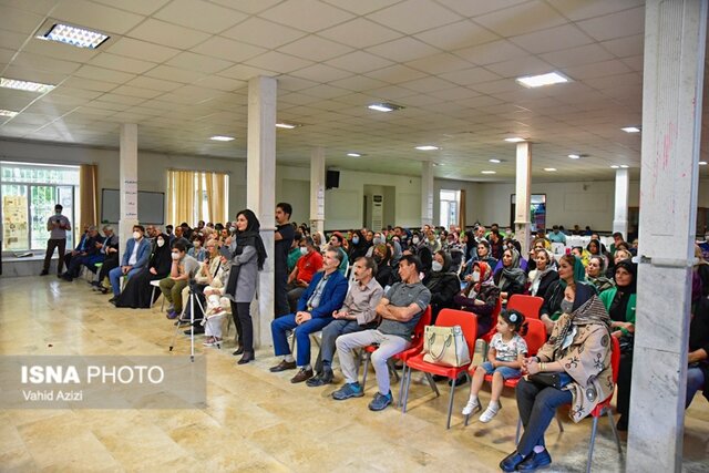 استقبال مردم و ورزشکاران از نخستین بانوی فاتح اورست خراسان شمالی