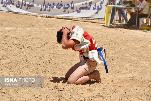 مسابقات کشتی با چوخه قهرمانی کشور در بجنورد