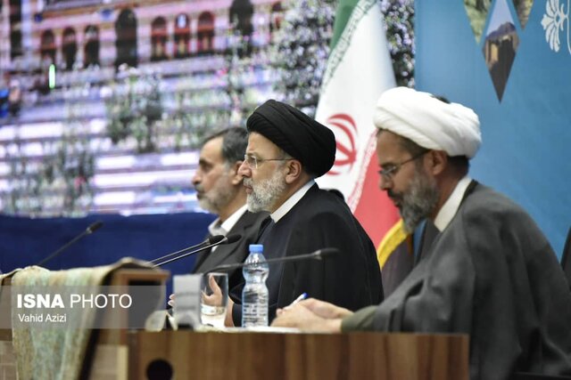 فقر و فساد زیبنده نظام جمهوری اسلامی نیست