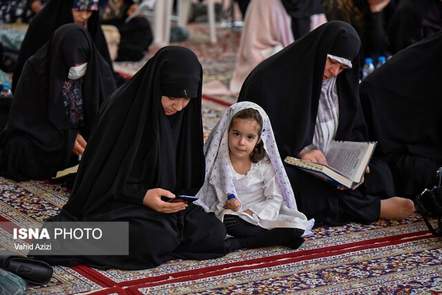 برگزاری مراسم دعای روز عرفه در خراسان شمالی