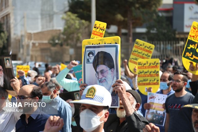 راهپیمایی نمازگزاران نماز جمعه بجنورد در اعتراض به حوادث اخیر