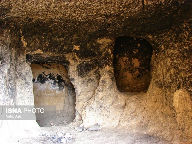 غارهای دستکند «هنامه» خراسان شمالی