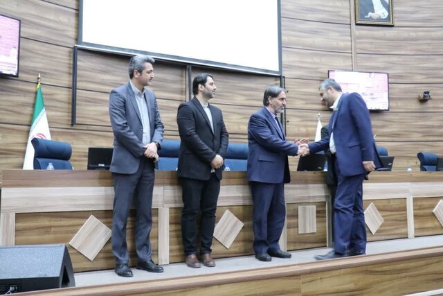 دستاندرکاران روابط عمومی، پیشگامان جهاد تبیین باشند