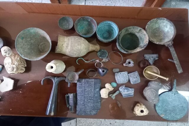 کشف و ضبط ۴۳ قلم اشیاء تاریخی در شهرستان شیروان