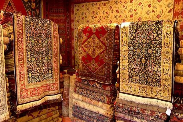 صادرات ۴ تخته فرش نفیس توسط بافندگان زندانی خراسان شمالی به آلمان  صادرات ۴ تخته فرش نفیس توسط بافندگان زندانی خراسان شمالی به آلمان