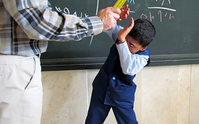 عکس تزئینی است جزئیات تنبیه بدنی یک دانشآموز در رفسنجان