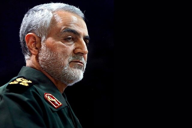 سردار سلیمانی توطئه آمریکا را خنثی کرد/ مقاومت، محکم ایستاده است سردار سلیمانی توطئه آمریکا را خنثی کرد/ مقاومت، محکم ایستاده است