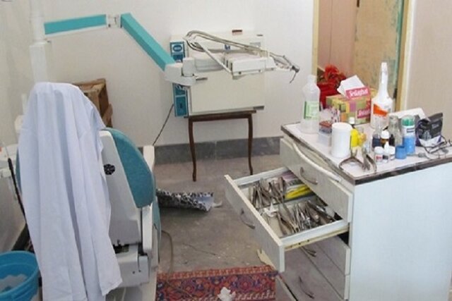پلمب مراکز غیرمجاز درمانی در چابهار/فعالیت پزشک‌نماهای فاقد صلاحیت متوقف شد