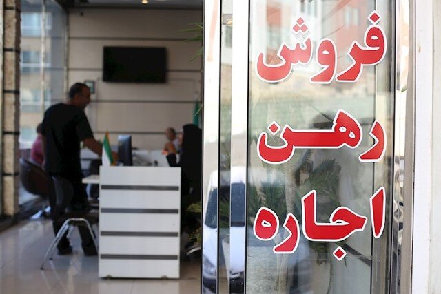 اجاره‌بهای بالای مغازه‌ها در بجنورد مانع ایجاد اشتغال می‌شود