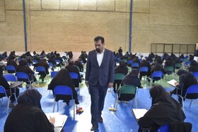 بازدید سرپرست جهاددانشگاهی خراسان شمالی از روند برگزاری آزمون استخدامی آموزش‌وپرورش