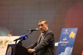 تولید و تصدی‌گری تولید وظیفه دولت نیست