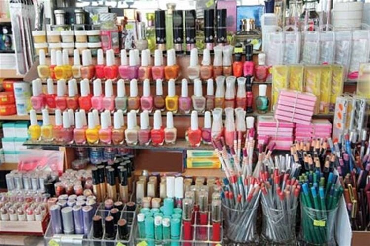 معرفی 10 واحد متخلف آرایشی و بهداشتی به تعزیرات حکومتی خراسان شمالی