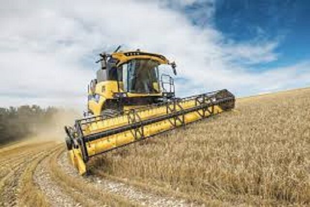 تسریع در عملیات سوخت رسانی برای کمباین‌های مهاجر در خراسان شمالی