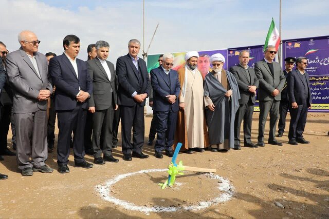 کلنگ احداث دانشکده پرستاری - مامایی و خوابگاه متاهلی شیروان زمین خورد