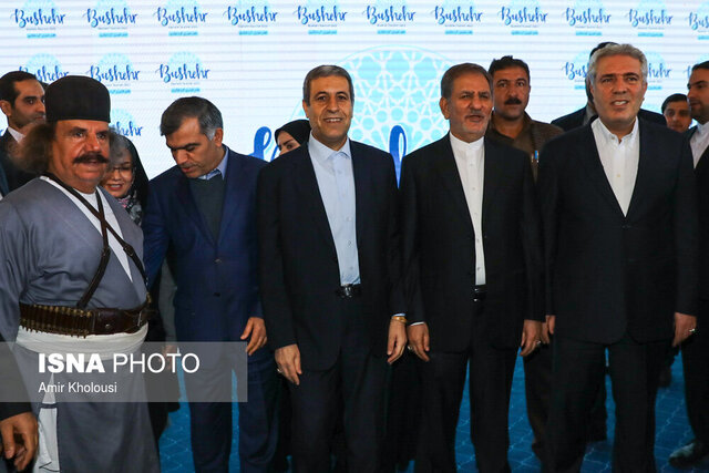 افتتاح دهمین نمایشگاه سراسری صنایع دستی بوشهر با حضور معاون اول رئیس‌جمهور