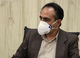 در کشور ما دیوارهای دانشگاه خیلی بلند است
