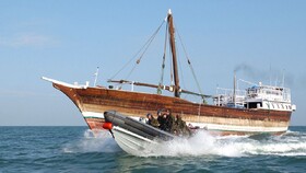 توقیف ۳۴ شناور صیادی بی‌هویت و صید غیرمجاز در آب‌های استان بوشهر