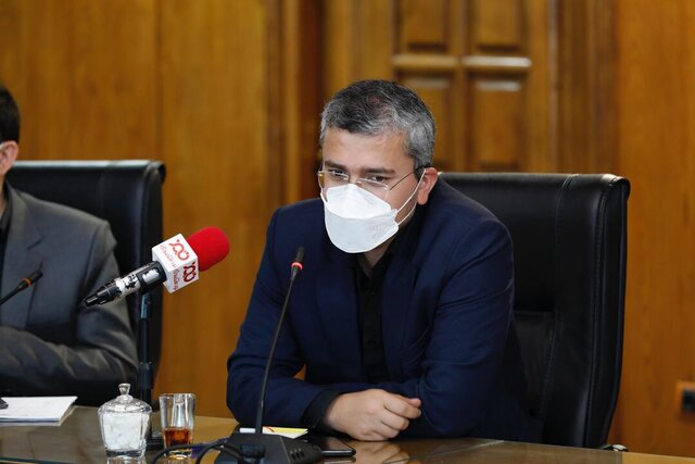 میز خرما تشکیل می‌شود