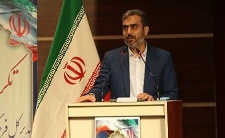 دولت جوان و حزب‌اللهی مهم‌ترین قله گام دوم انقلاب است 