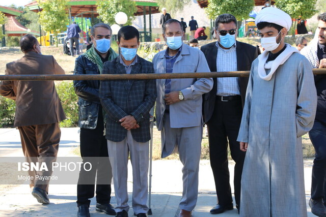 تدفین دو شهید گمنام در تنگ ارم شهرستان دشتستان