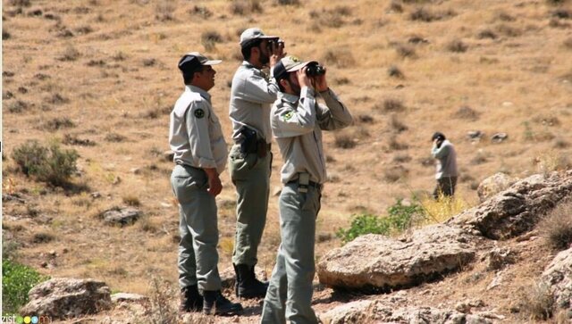 سمنهای بوشهر خواستار دستگیری عاملان تیراندازی به محیطبانان شدند سمنهای بوشهر خواستار دستگیری عاملان تیراندازی به محیطبانان شدند