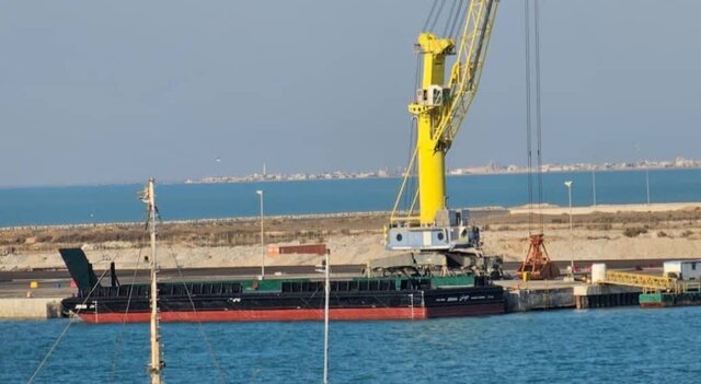 آغاز بکار بارج 2 هزار تنی جوشن در بندر بوشهر - ایسنا