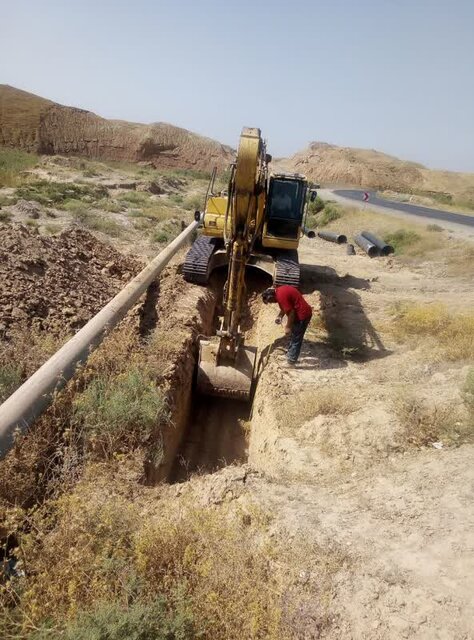 پیشرفت اجرای فاز دوم خط انتقال آب به روستاهای ساحلی دیر