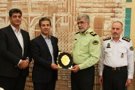 مبادله تفاهمنامه بین فرماندهی انتظامی فارس و شهرداری شیراز