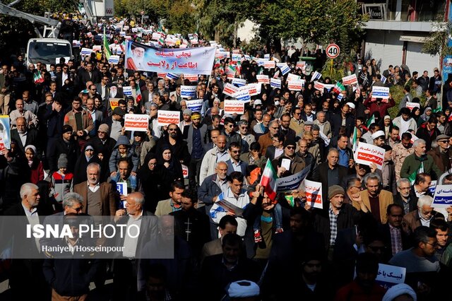 راهپیمایی خودجوش حمایت از اقتدار ملی در شیراز+ عکس