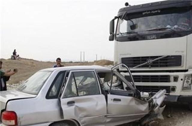 مرگ سه نفر براثر تصادف پراید در فیروزآباد