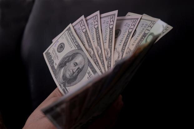 جریمه میلیاردی برای قاچاقچی ارز در فارس